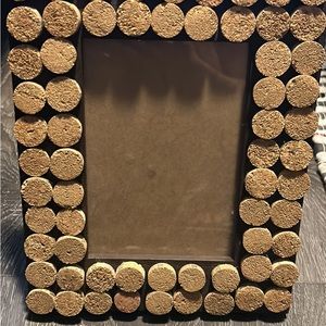 Wine cork picture frame